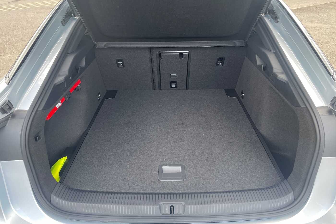 Volkswagen ID.7 Pro Launch Edition 77kWh Pro 286PS Automatic 5 Door