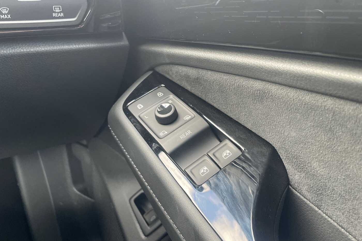 Volkswagen ID.7 Pro Launch Edition 77kWh Pro 286PS Automatic 5 Door