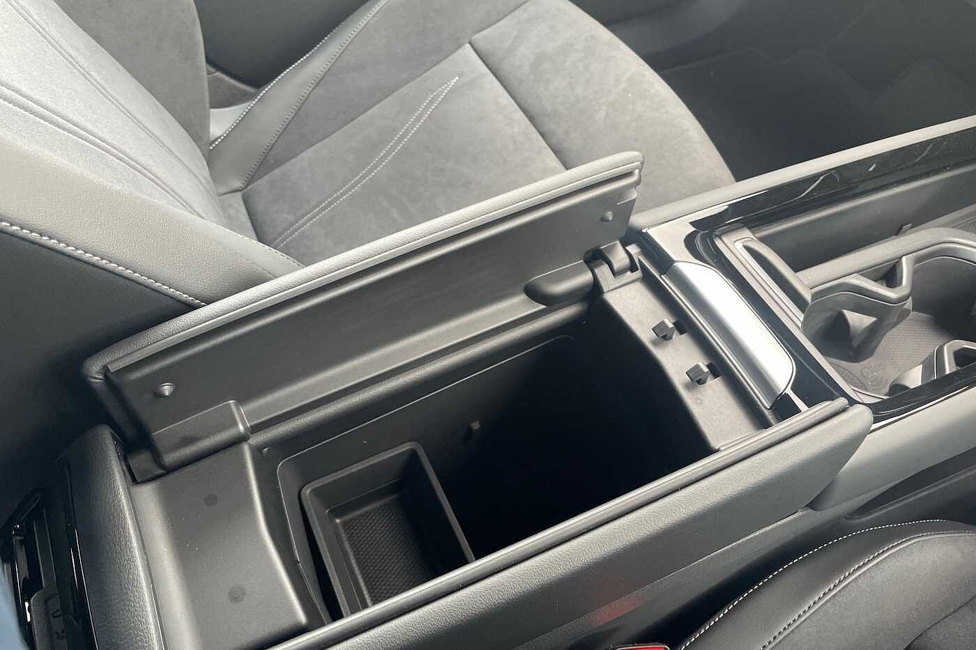 Volkswagen ID.7 Pro Launch Edition 77kWh Pro 286PS Automatic 5 Door