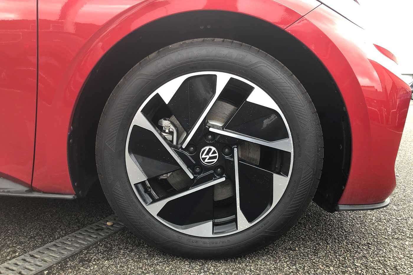 Volkswagen ID.3 Pro 58kWh 204PS 1-speed automatic 5 Door