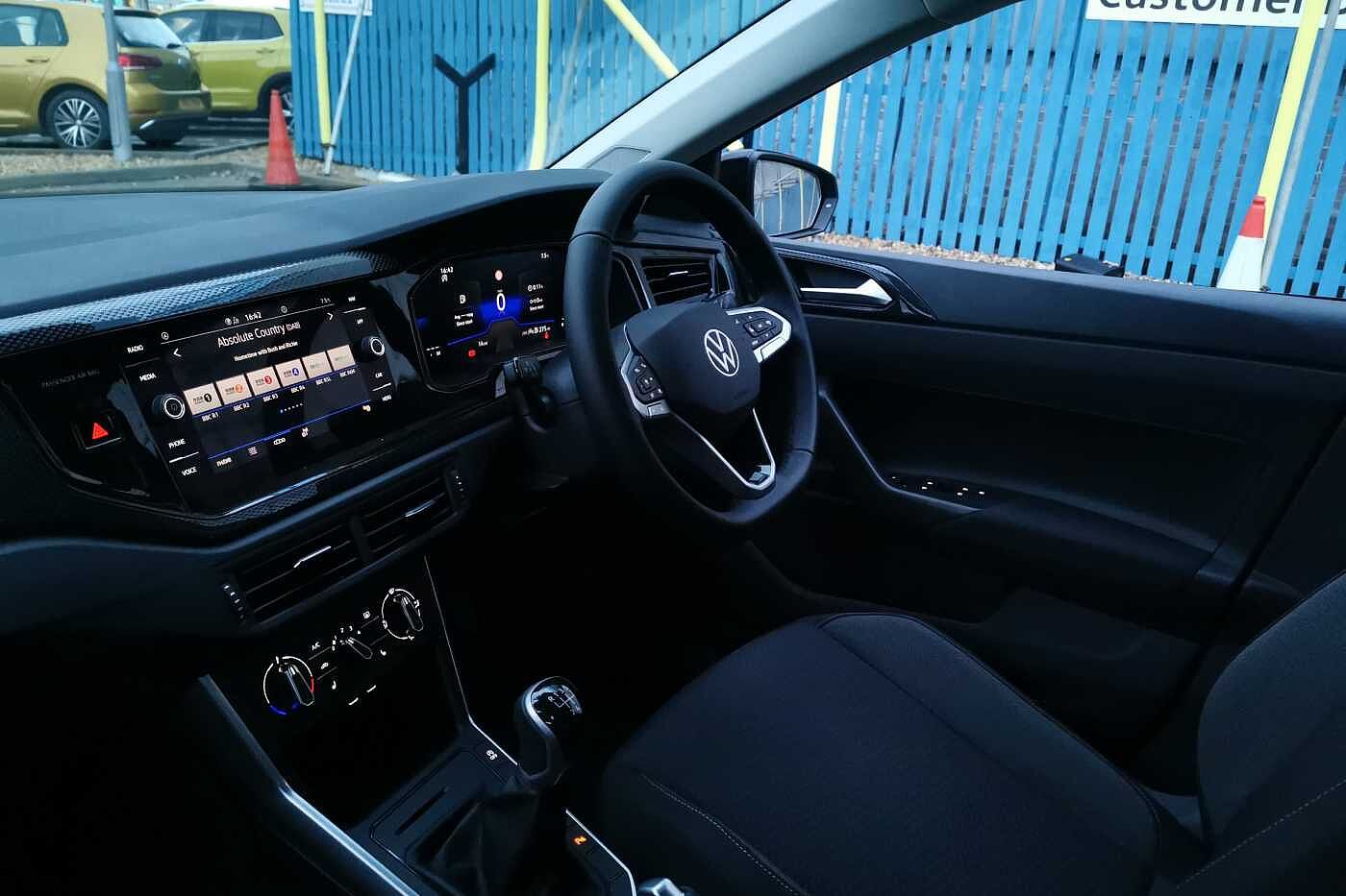 Volkswagen Polo Match 1.0 TSI 95PS 5-speed Manual 5 Door