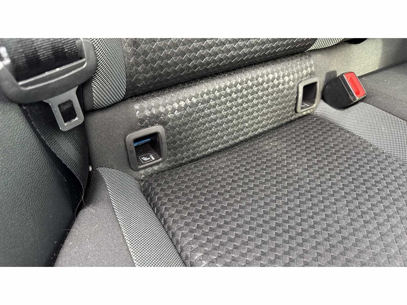 Volkswagen T-ROC 1.0 TSI Active 110PS