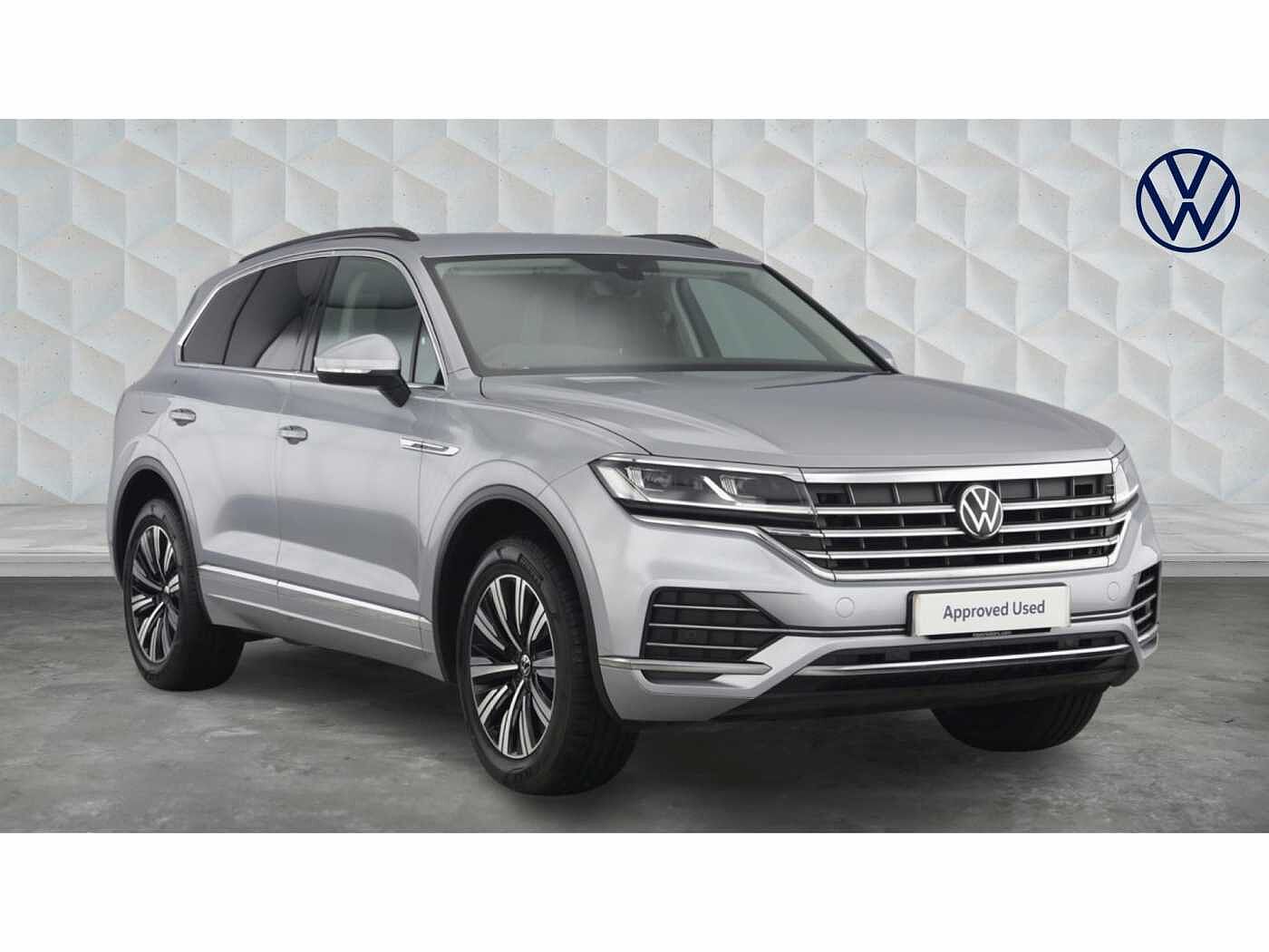 Volkswagen Touareg Diesel Estate 3.0 V6 TDI 4Motion SEL Tech 5dr Tip Auto