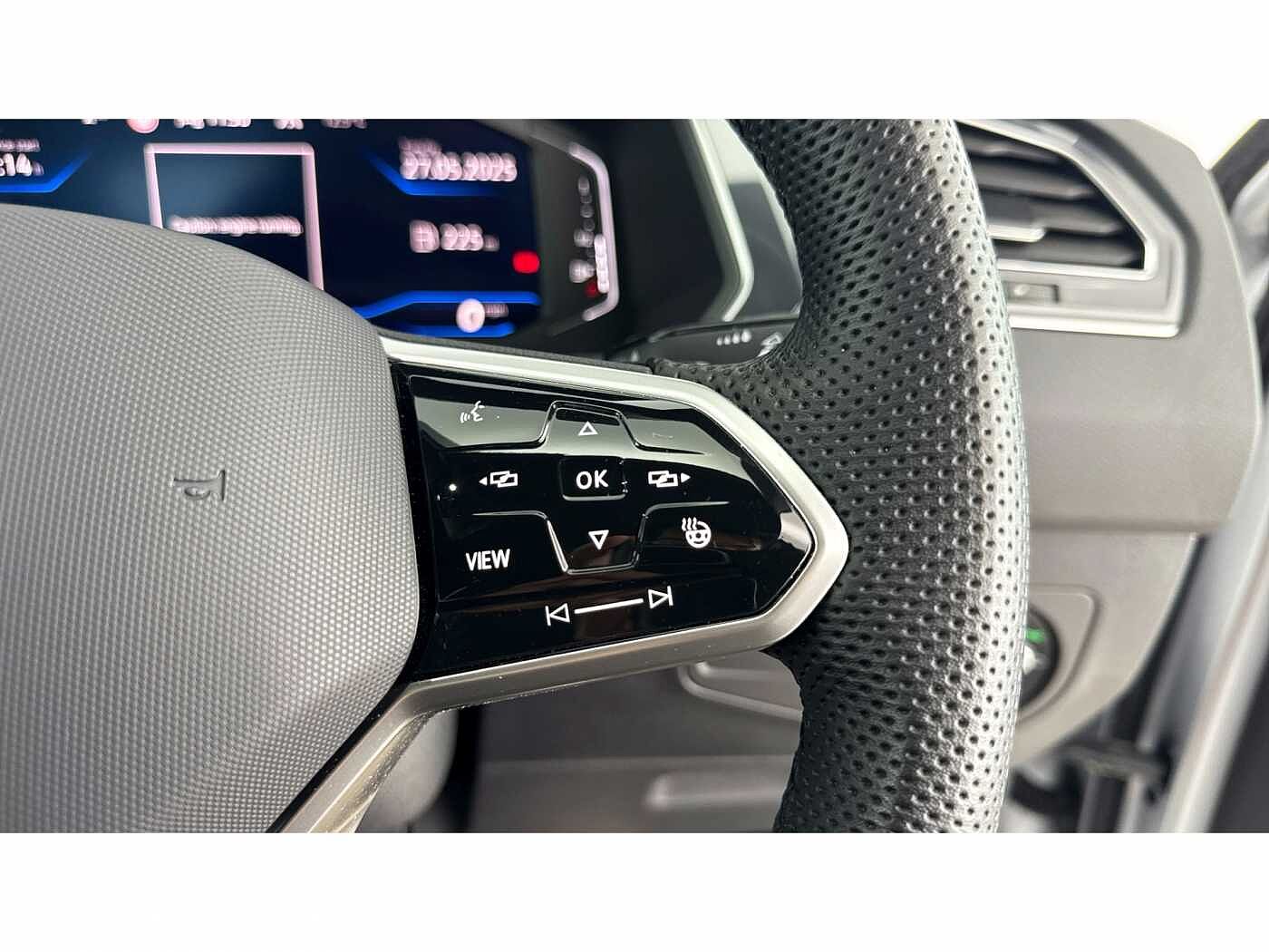 Volkswagen Tiguan 1.5 TSI (150ps) R-Line EVO DSG