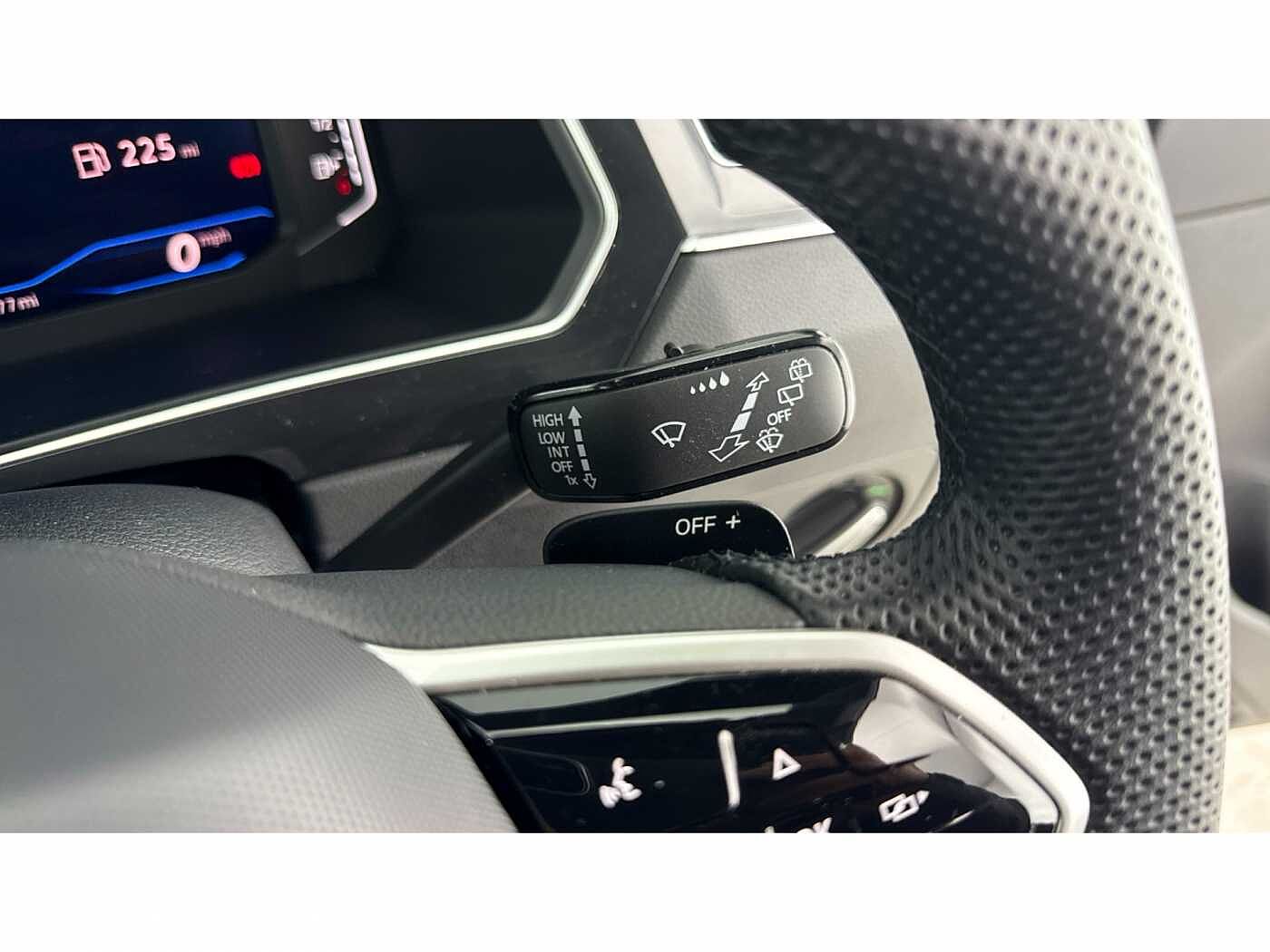 Volkswagen Tiguan 1.5 TSI (150ps) R-Line EVO DSG