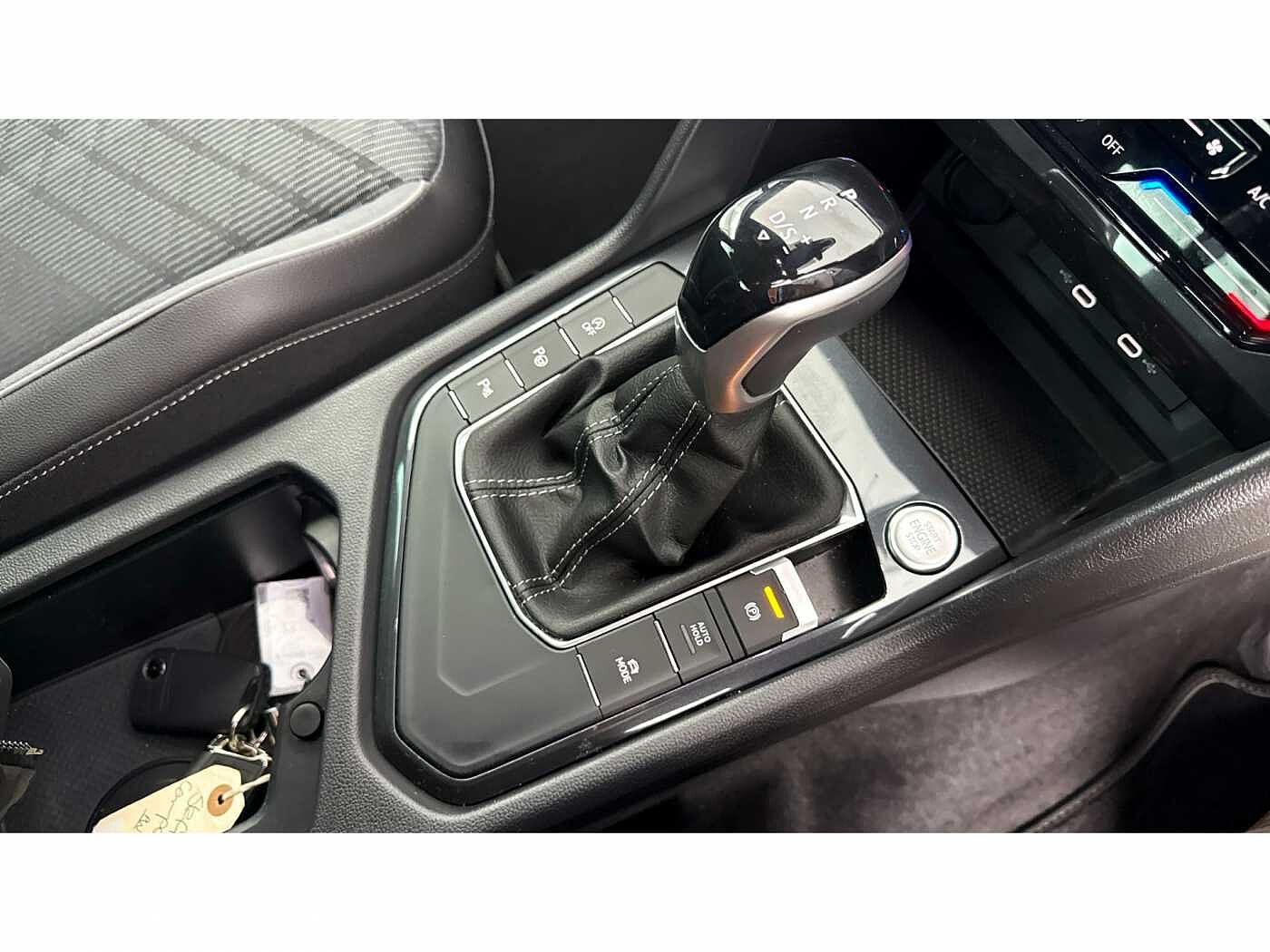 Volkswagen Tiguan 1.5 TSI (150ps) R-Line EVO DSG