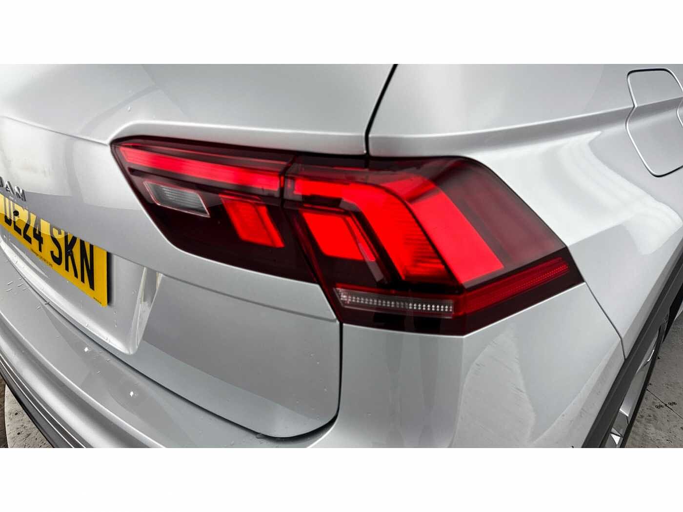 Volkswagen Tiguan 1.5 TSI (150ps) R-Line EVO DSG