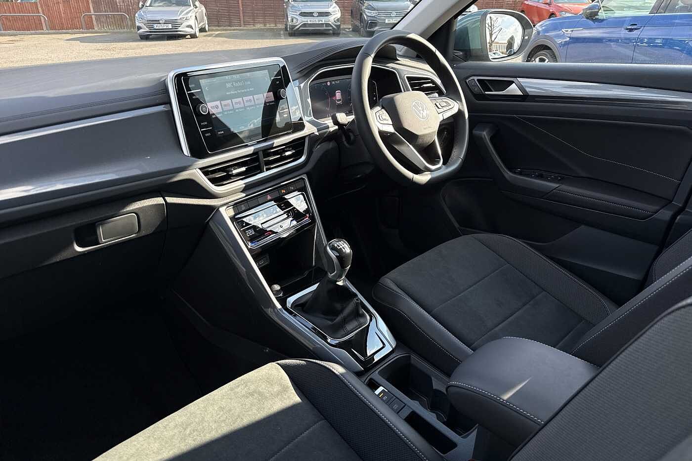 Volkswagen T-roc Hatchback 1.5 TSI Style 5dr