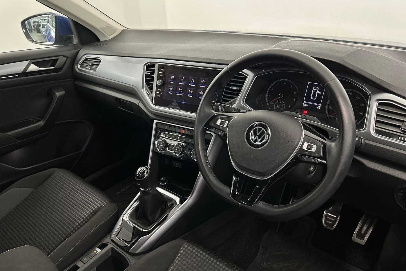 Volkswagen T-ROC 1.0 TSI Active 110PS