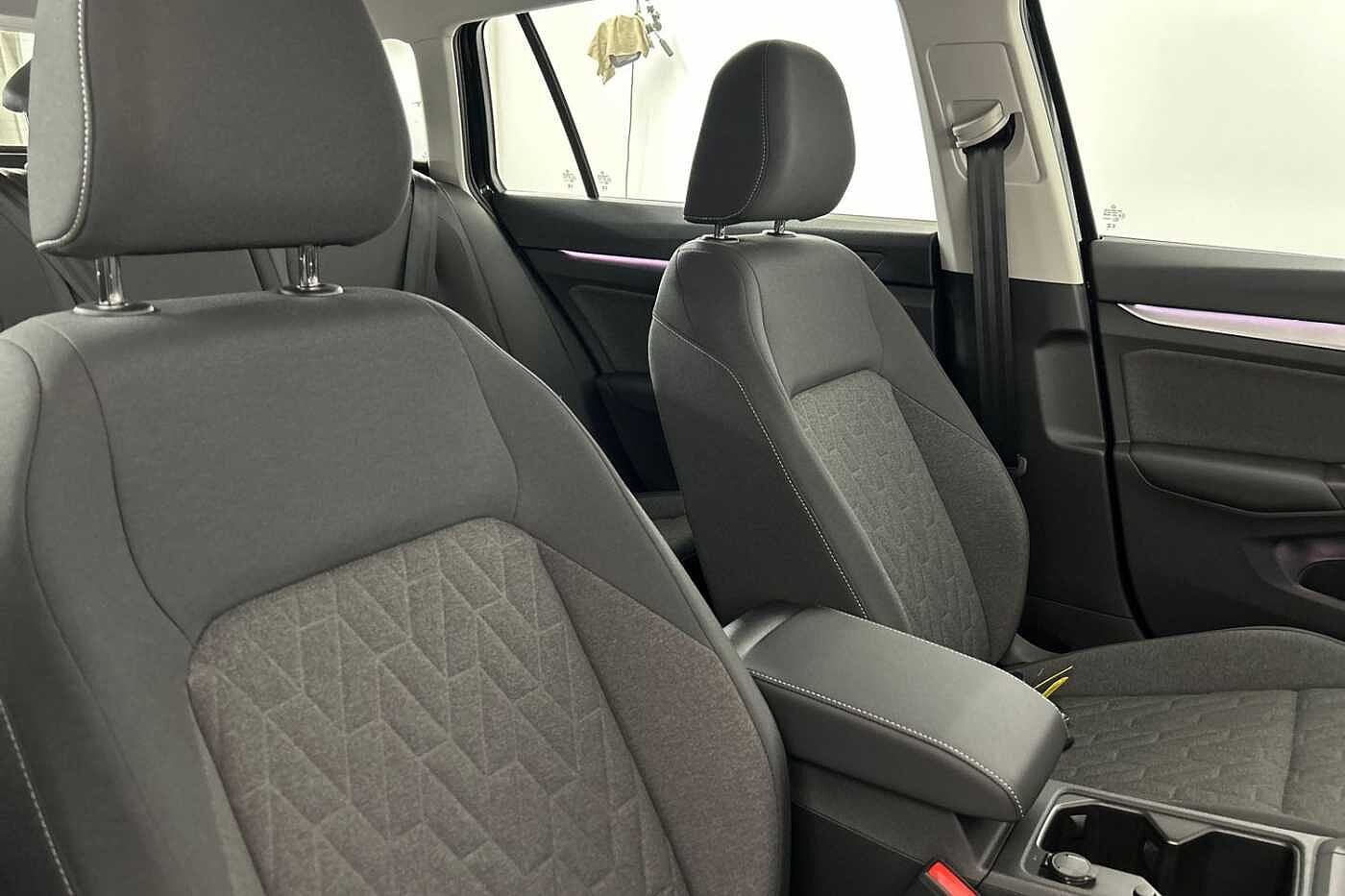 Volkswagen Golf Estate 1.5 TSI Life 5dr