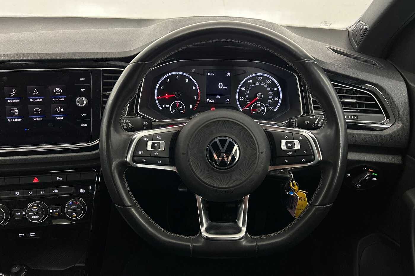 Volkswagen T-ROC 1.0 TSI Black Edition 110PS