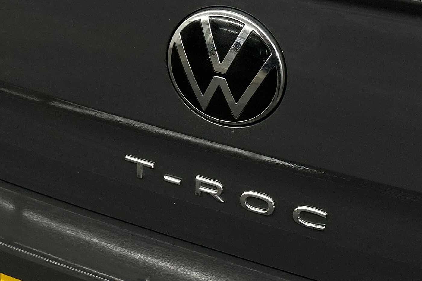 Volkswagen T-ROC 1.0 TSI Black Edition 110PS
