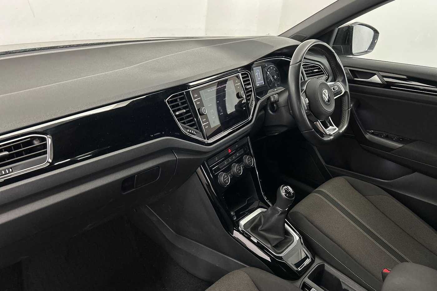 Volkswagen T-ROC 1.0 TSI Black Edition 110PS