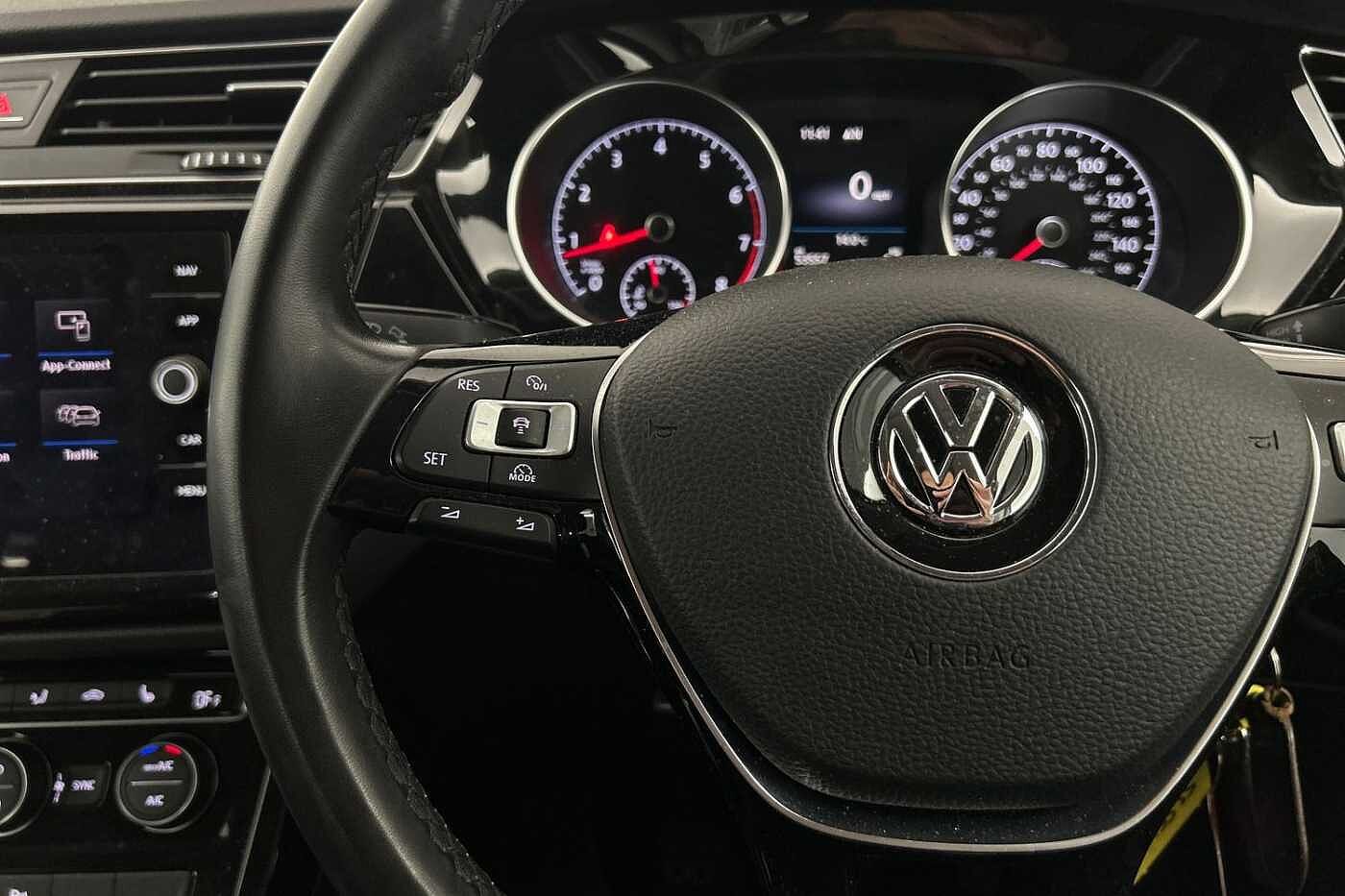 Volkswagen Touran 1.4 TSI SEL 150PS
