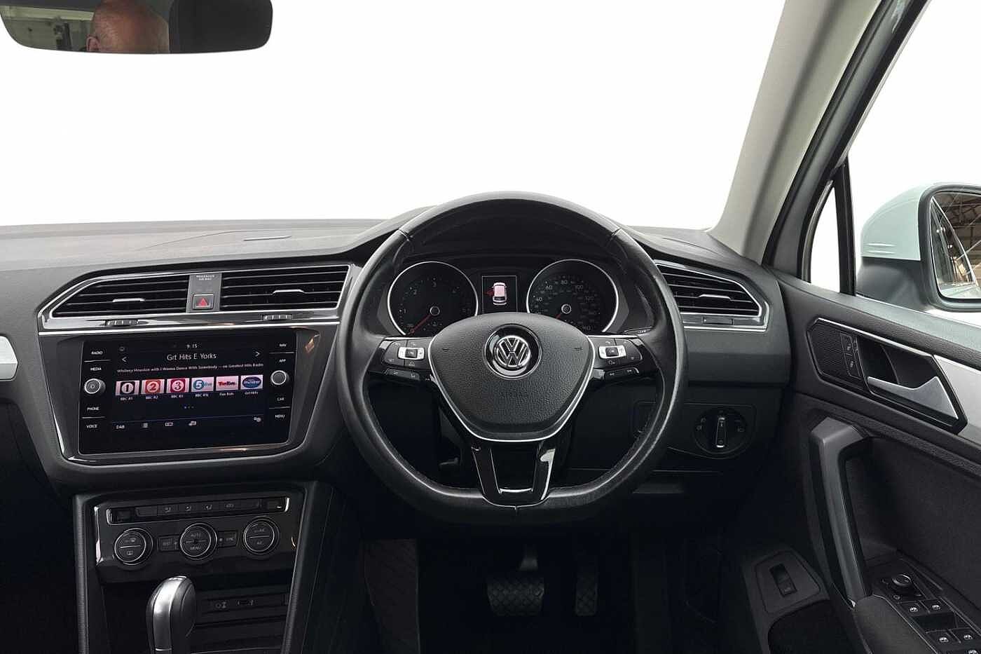 Volkswagen Tiguan 2.0 TDI 190ps SE Navigation SCR 4Motion DSG