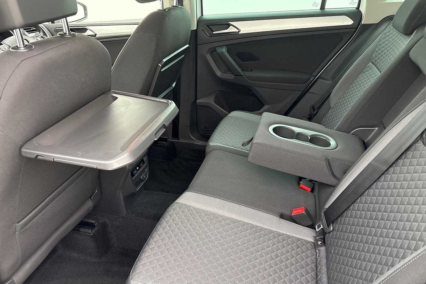 Volkswagen Tiguan 2.0 TDI 190ps SE Navigation SCR 4Motion DSG