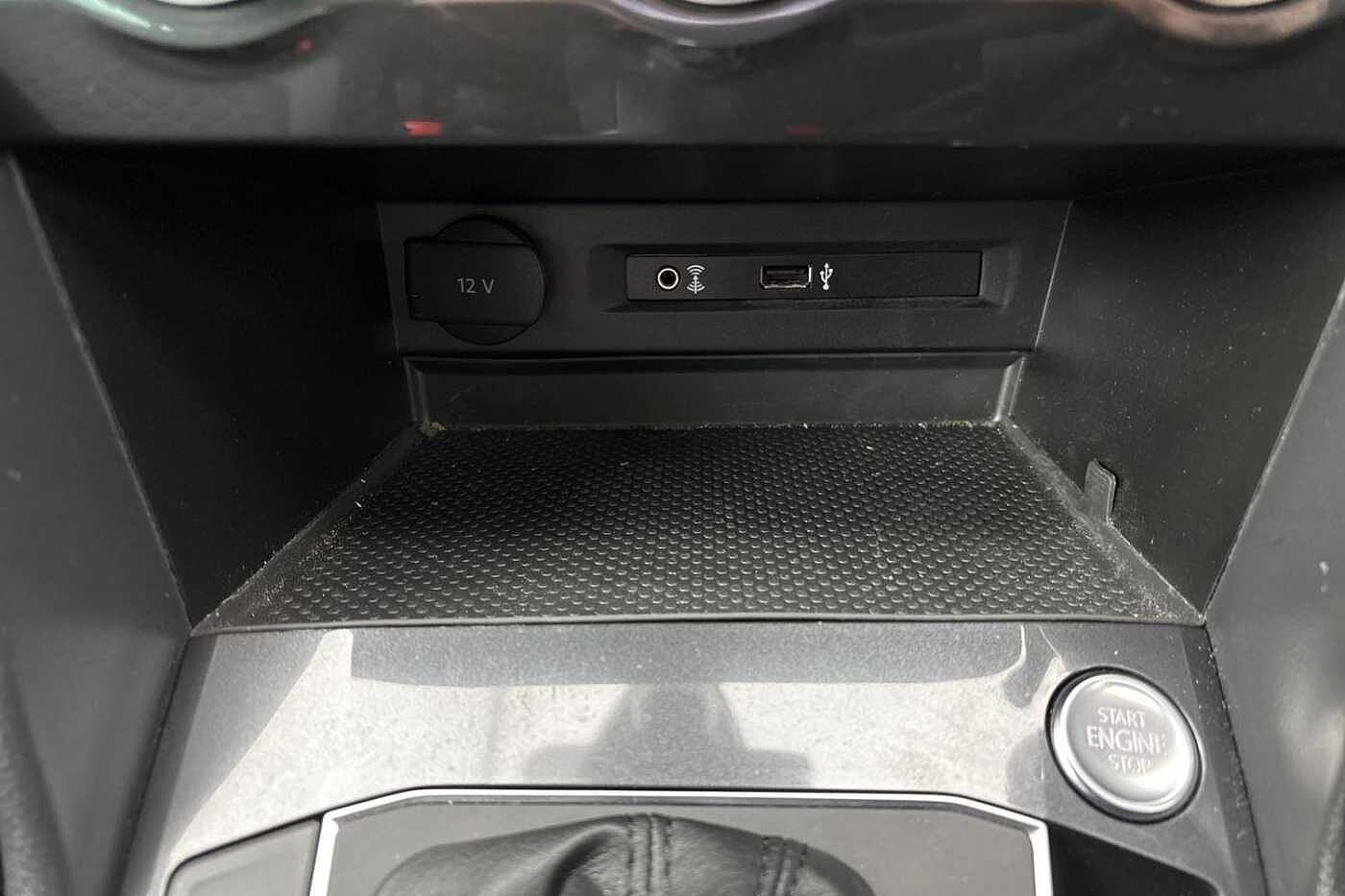 Volkswagen Tiguan 2.0 TDI 190ps SE Navigation SCR 4Motion DSG