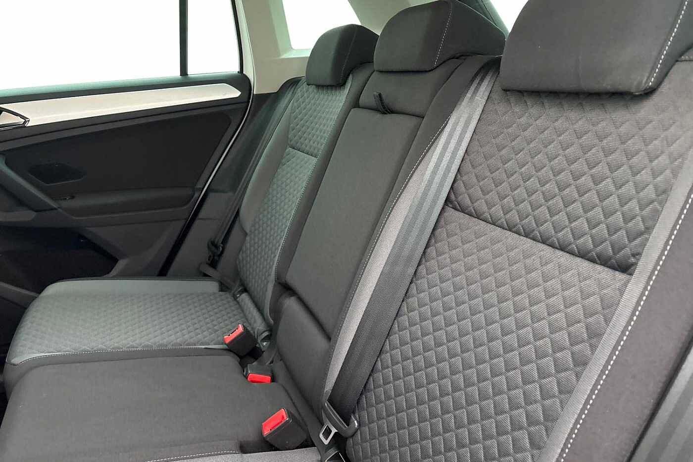 Volkswagen Tiguan 2.0 TDI 190ps SE Navigation SCR 4Motion DSG