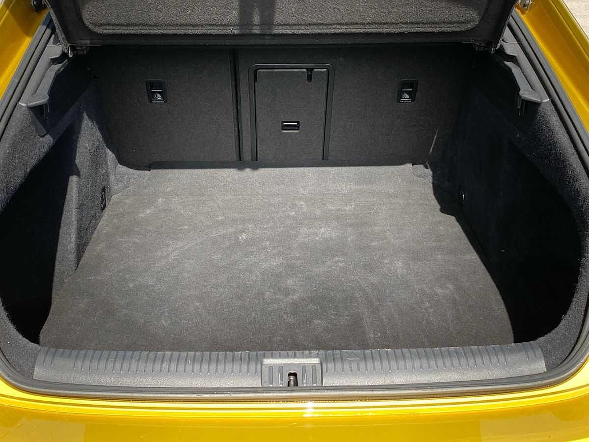 Volkswagen Arteon 2.0 TSI R-Line 190PS DSG