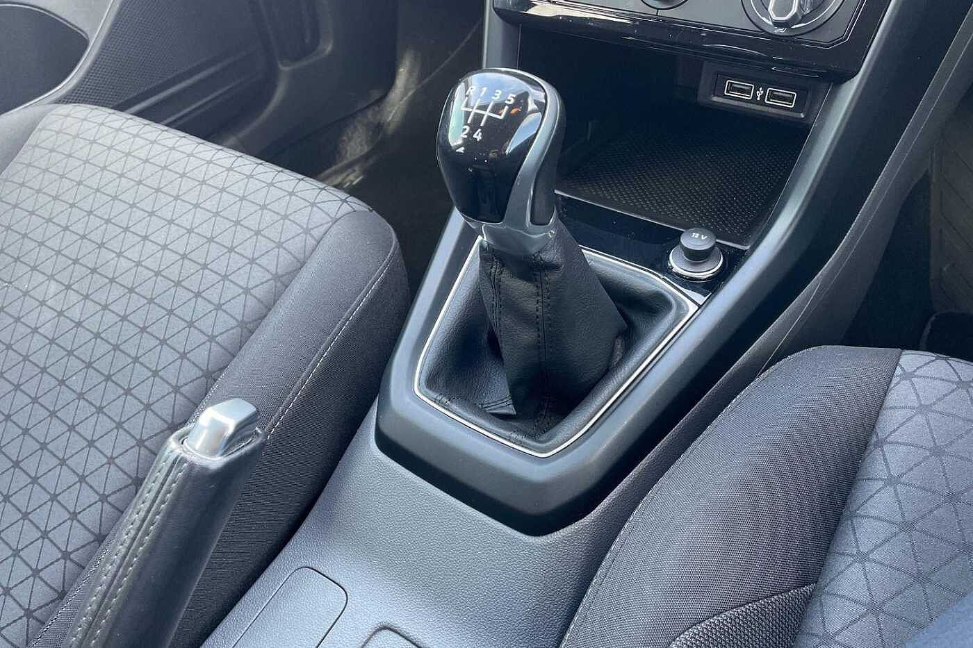 Volkswagen T-Cross YC69ZMZ