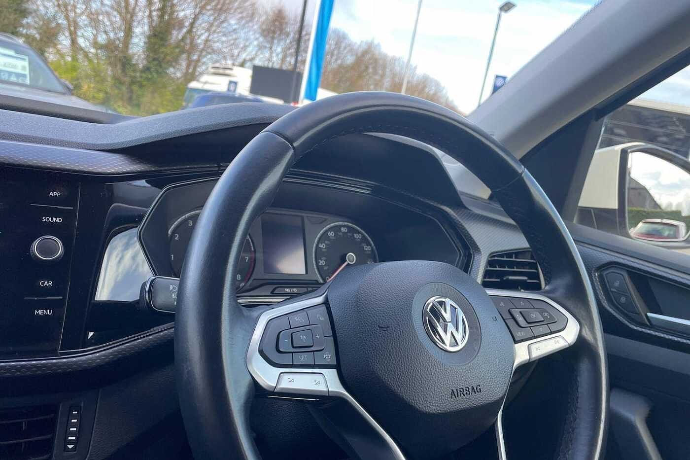 Volkswagen T-Cross YC69ZMZ