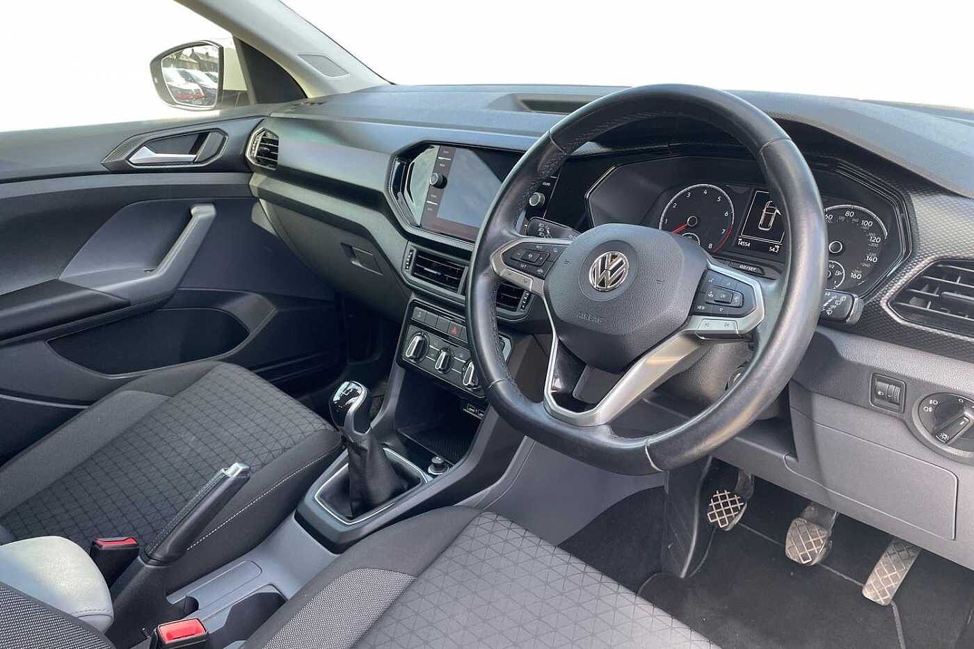 Volkswagen T-Cross YC69ZMZ