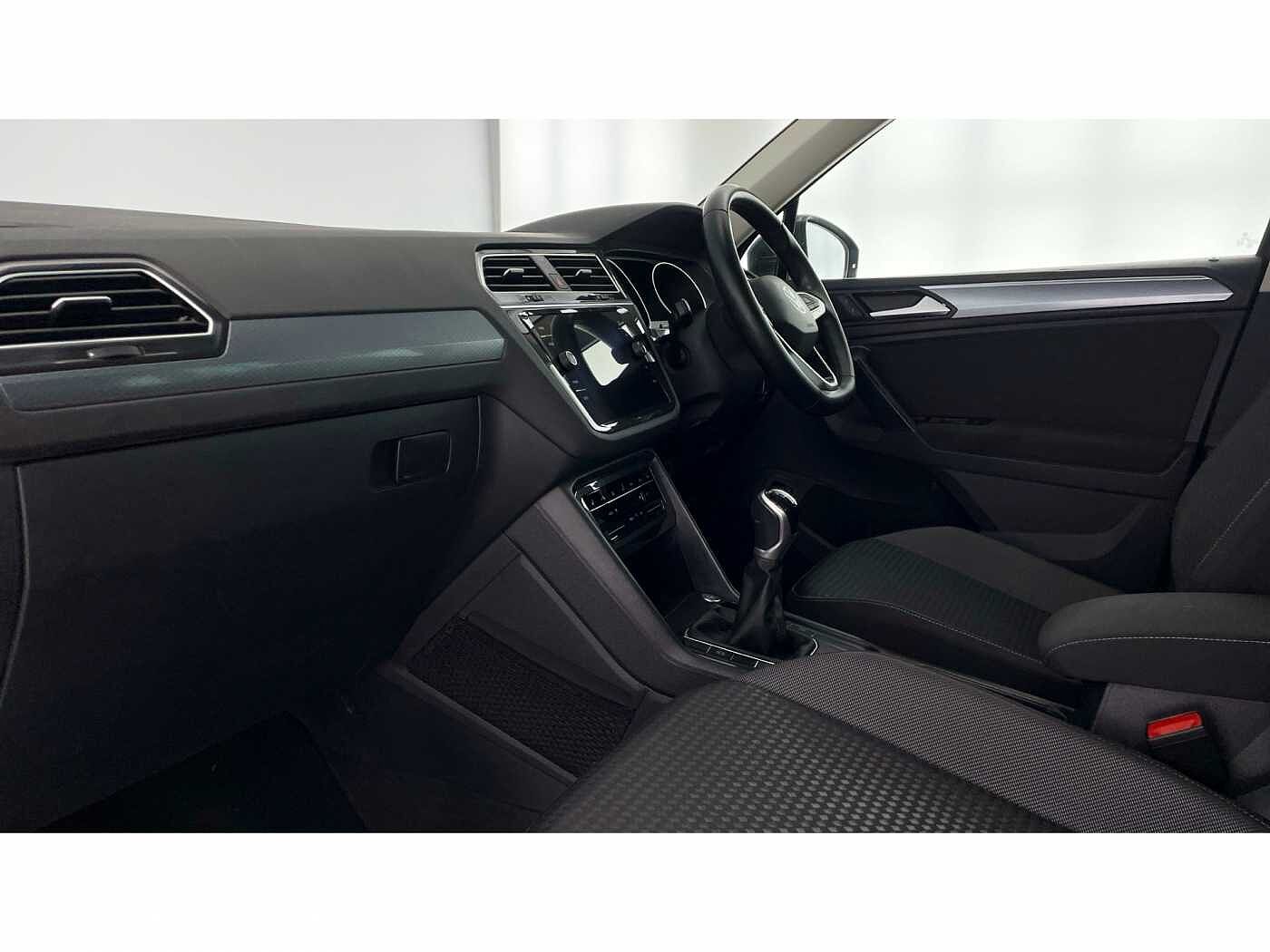 Volkswagen Tiguan 1.5 TSI (150ps) Active EVO Manual 5 door