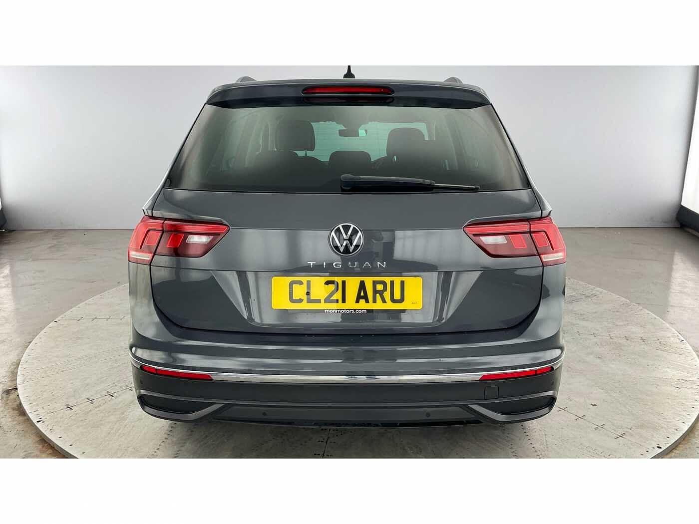 Volkswagen Tiguan 1.5 TSI (150ps) Active EVO Manual 5 door