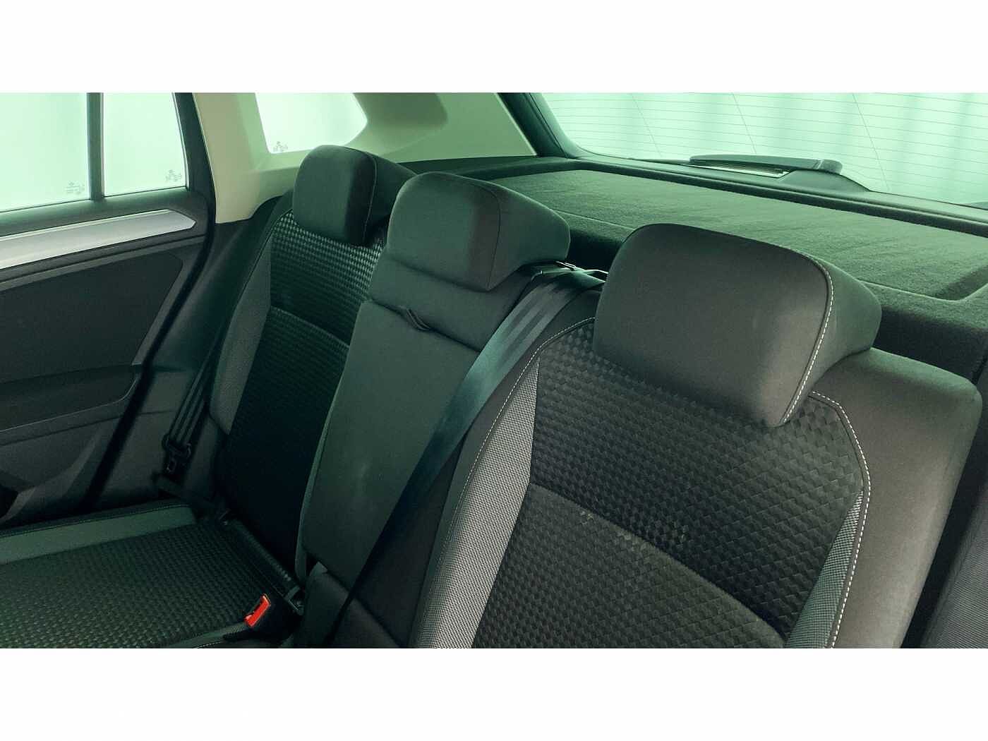 Volkswagen Tiguan 1.5 TSI (150ps) Active EVO Manual 5 door