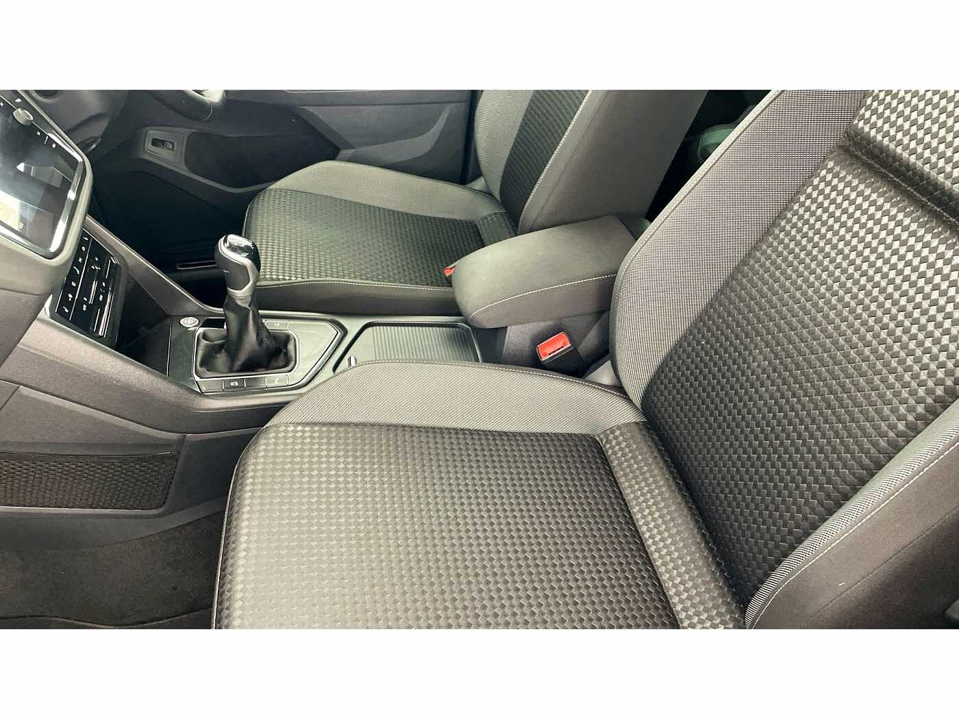 Volkswagen Tiguan 1.5 TSI (150ps) Active EVO Manual 5 door