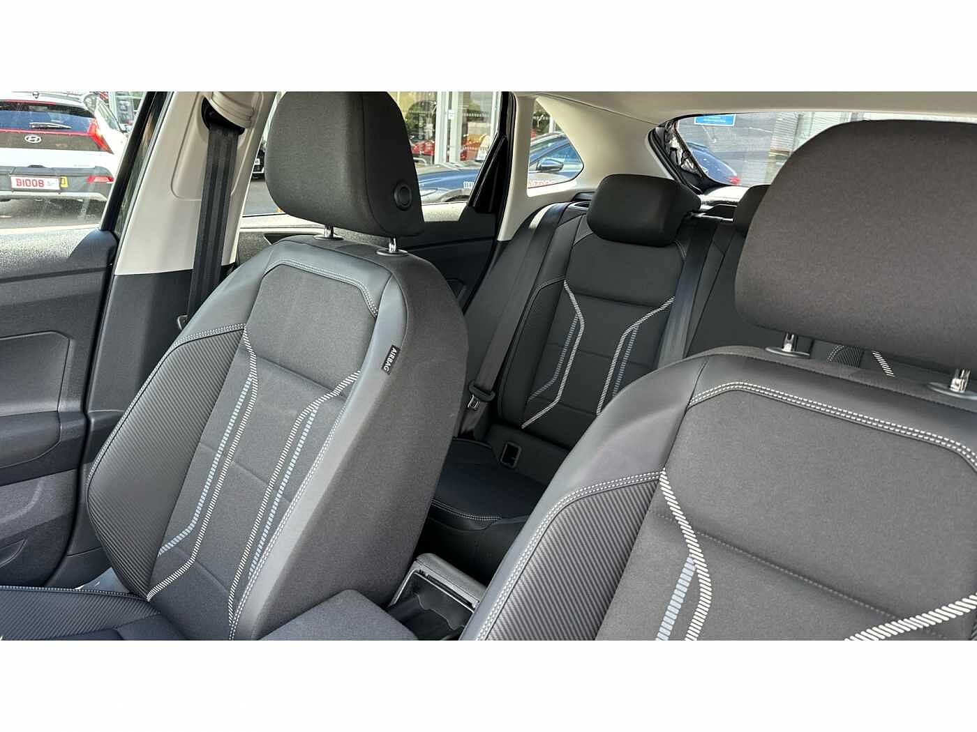 Volkswagen Taigo Style 1.0 TSI 110PS 7-speed DSG 5 Door
