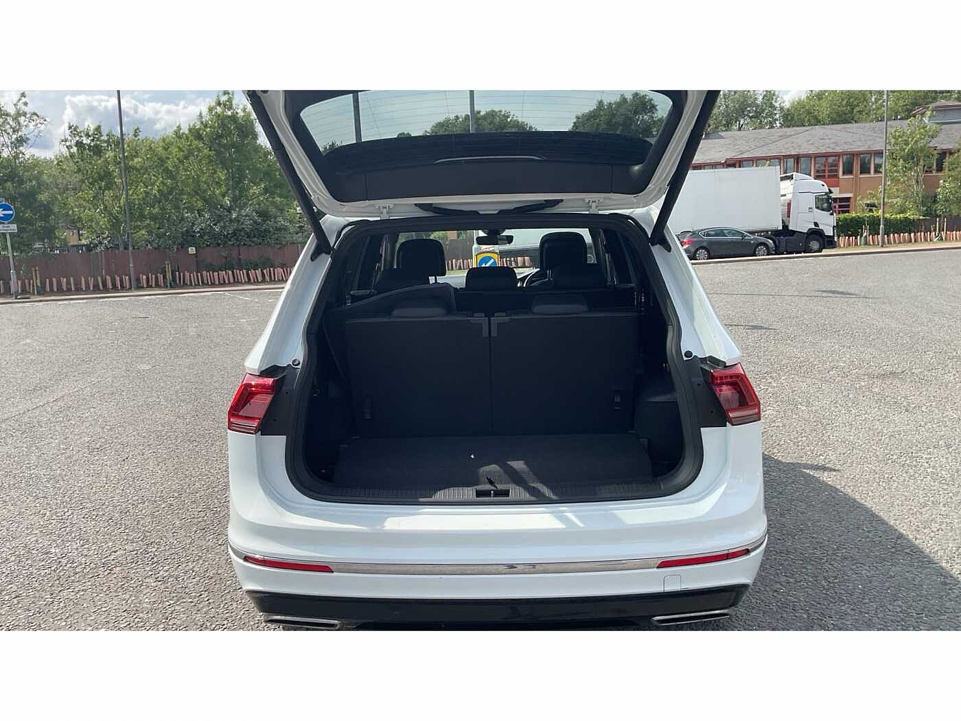 Volkswagen Tiguan Allspace 1.5 TSI EVO R-Line Tech 5dr DSG
