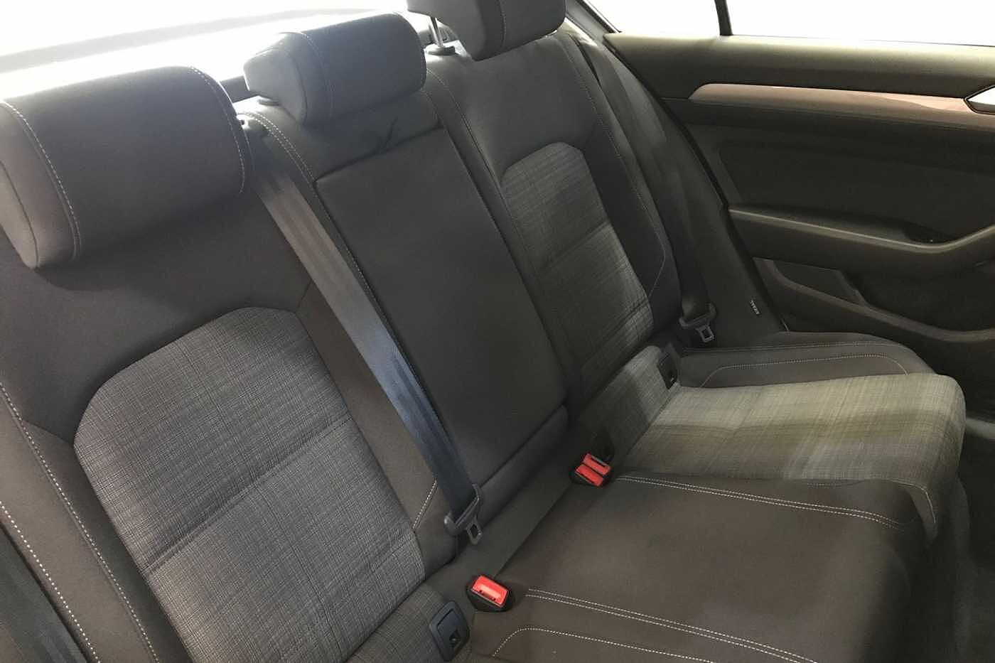 Volkswagen PASSAT 1.5 TSI EVO SE Nav 4dr DSG