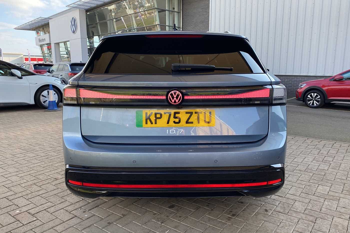 Volkswagen ID.7 Tourer