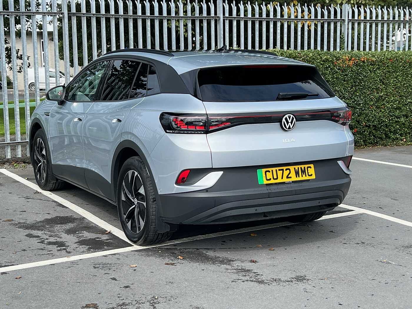 Volkswagen ID.4 Family 77kWh Pro Performance 204PS Automatic 5Dr