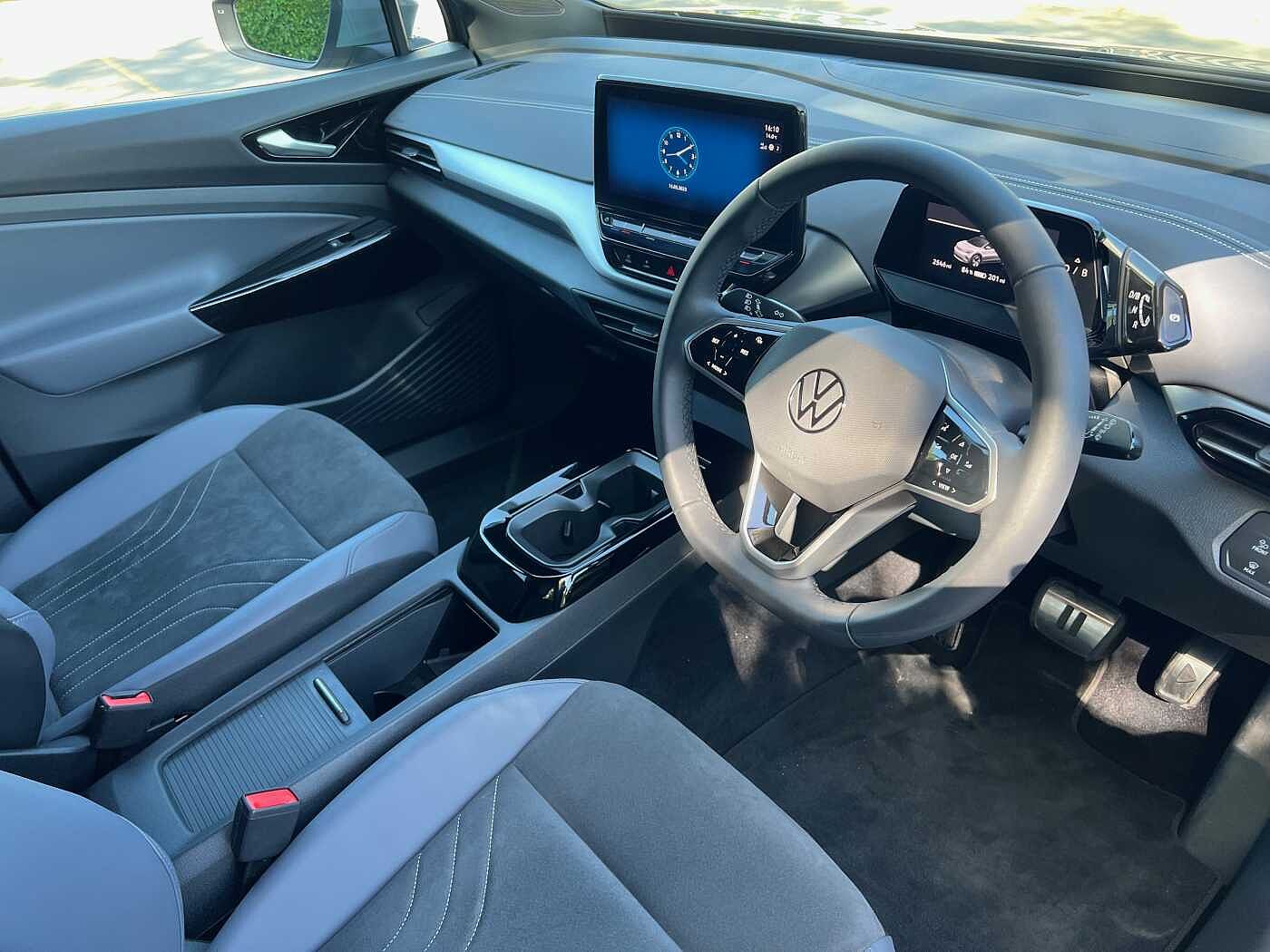 Volkswagen ID.4 Family 77kWh Pro Performance 204PS Automatic 5Dr
