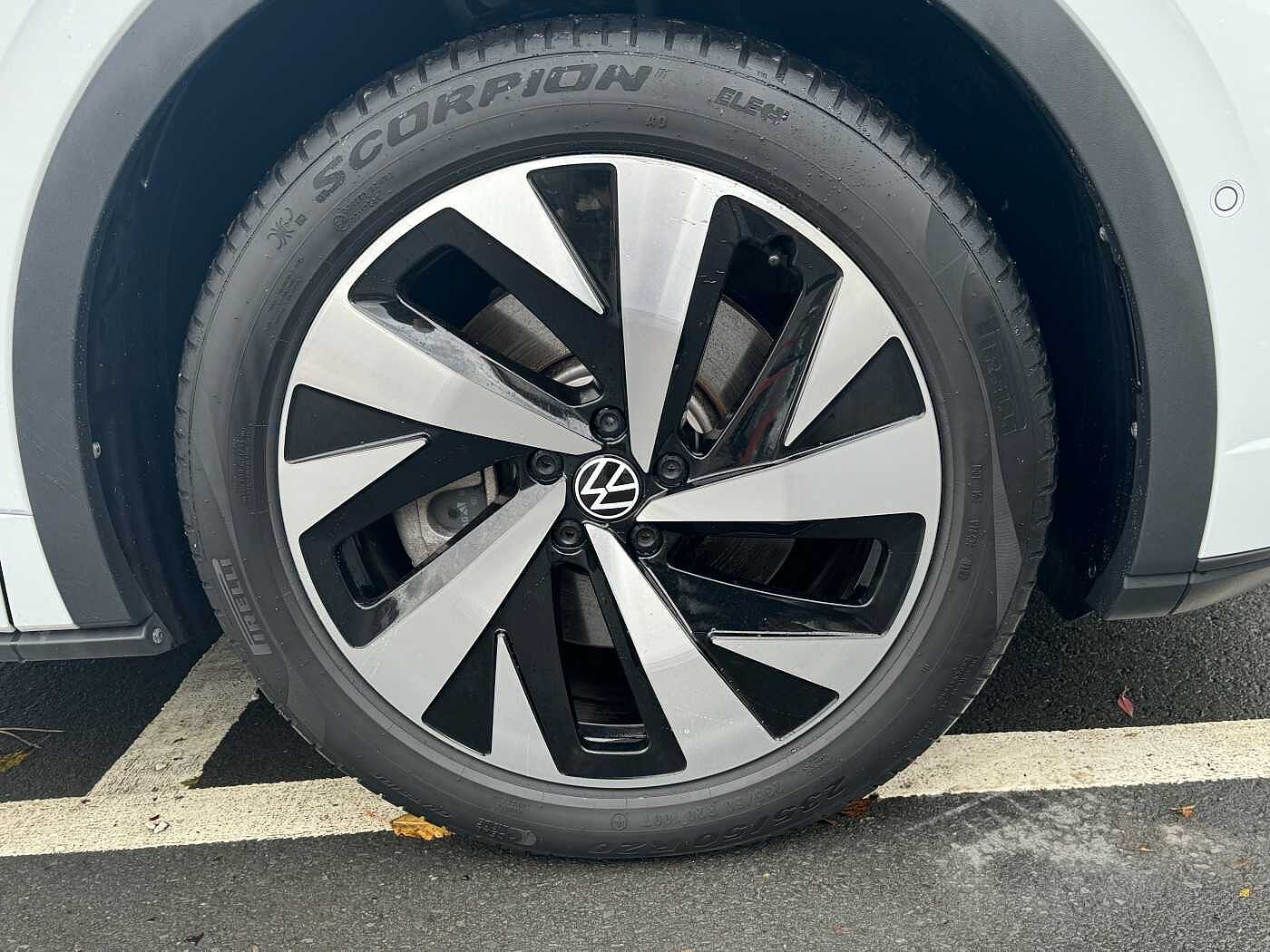 Volkswagen ID.5 Style 77kWh Pro Performance 204PS Automatic