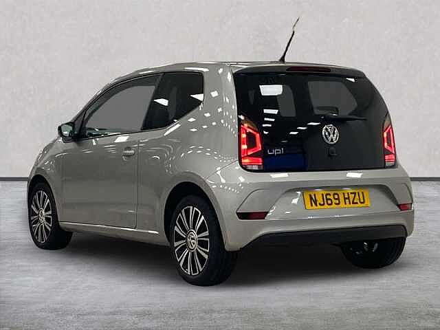 Volkswagen up!