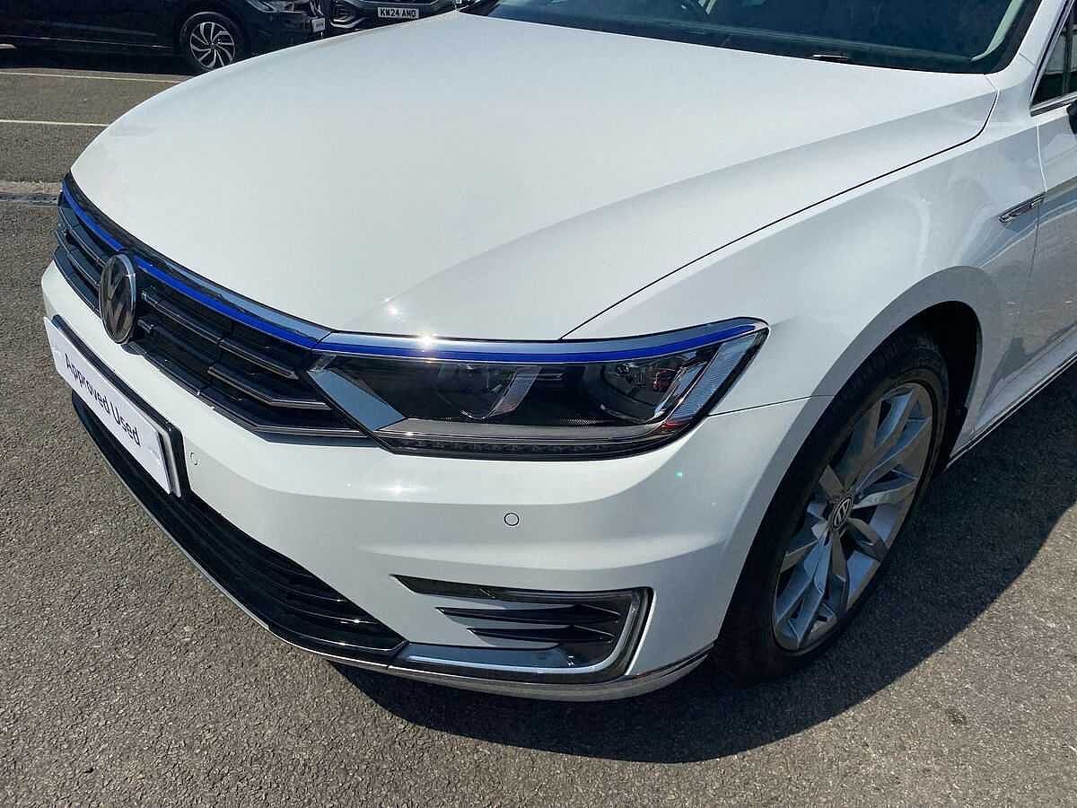 Volkswagen Passat 1.4 TSI GTE 218PS PHEV DSG Estate