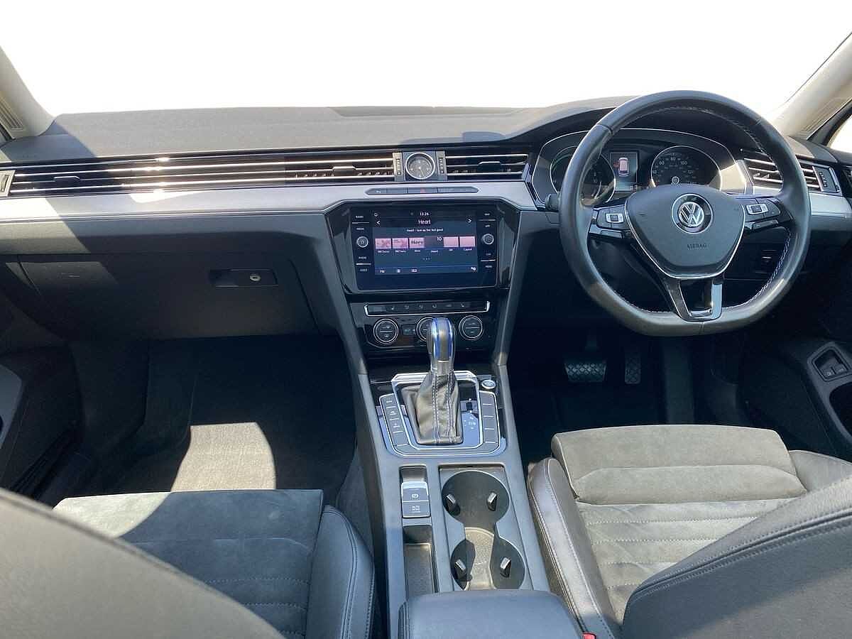 Volkswagen Passat 1.4 TSI GTE 218PS PHEV DSG Estate