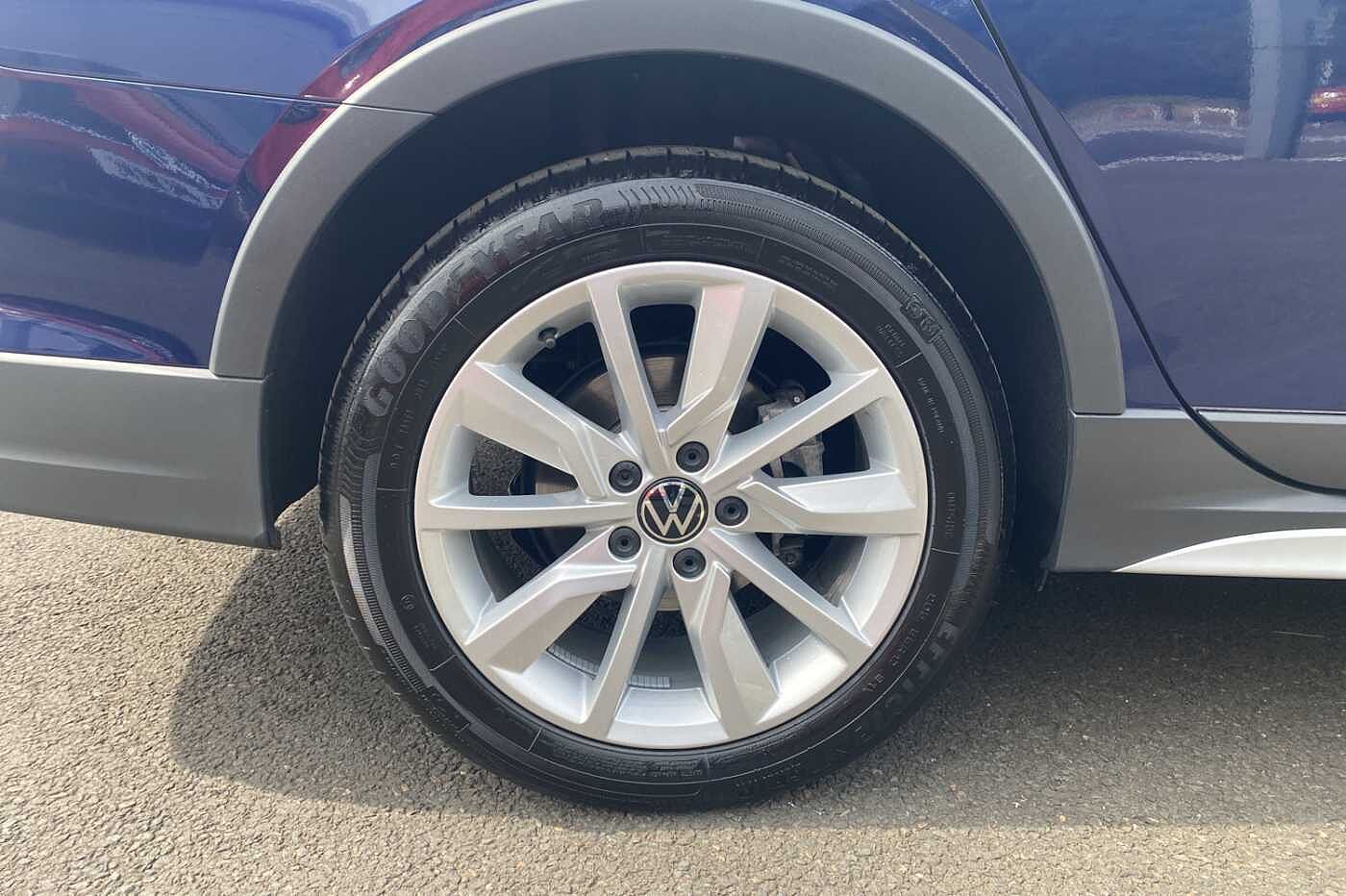 Volkswagen Golf 2.0TDI (200ps) Alltrack ⭐Factory Tow bar, camera*Rare Car⭐ 4Motion DSG Estate