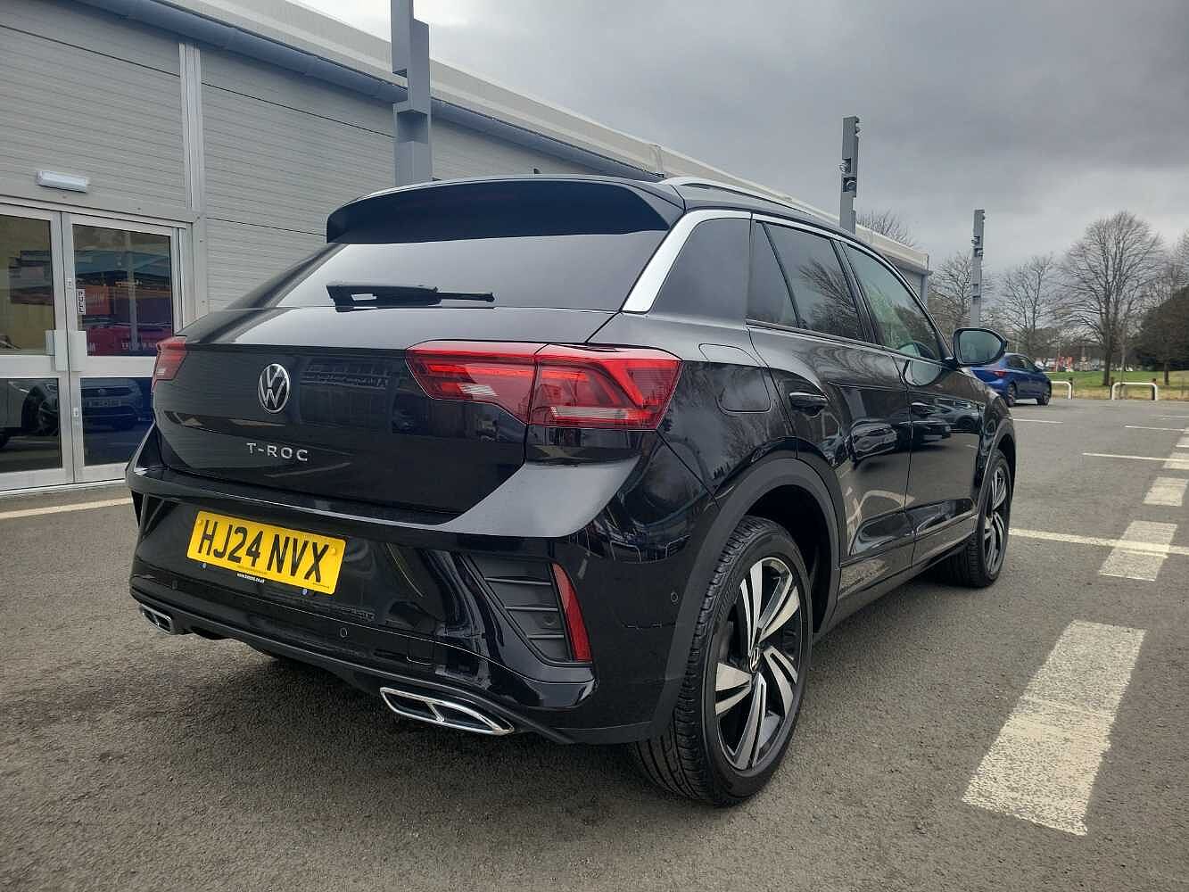 Volkswagen T-ROC 1.5 TSI (150ps) R-Line *Camera, Black Nevada Alloys* DSG