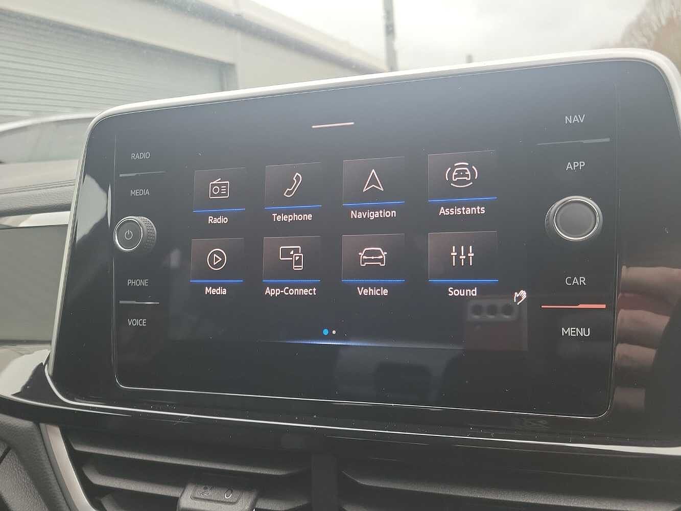 Volkswagen T-ROC 1.5 TSI (150ps) R-Line *Camera, Black Nevada Alloys* DSG