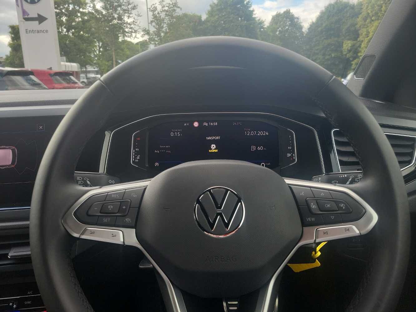 Volkswagen Polo MK6 Facelift 1.0 TSI *Bergamo Alloys* (95ps) R-Line