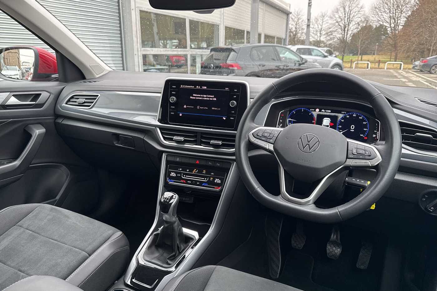 Volkswagen T-ROC Mark 1 Facelift (2022) 2.0 TDI Style *1 Owner, sold by Camerons*