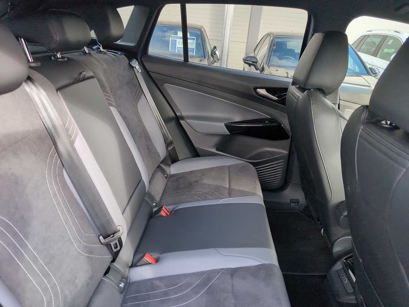 Volkswagen Id.4 Estate 210kW ⭐4MOTION *RARE CAR⭐ Match Pro 77kWh 5dr Auto