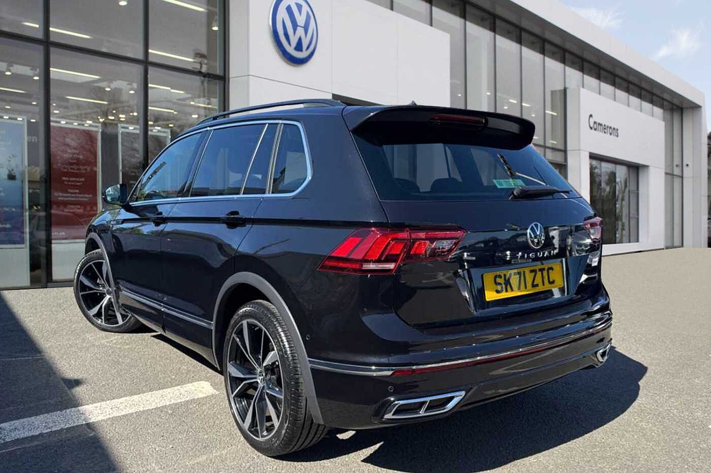 Volkswagen Tiguan *Pan Roof, Keyless* 1.5 TSI (150ps) R-Line EVO DSG