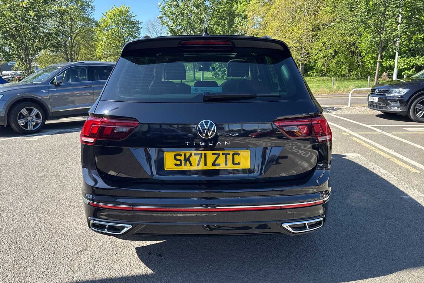 Volkswagen Tiguan *Pan Roof, Keyless* 1.5 TSI (150ps) R-Line EVO DSG