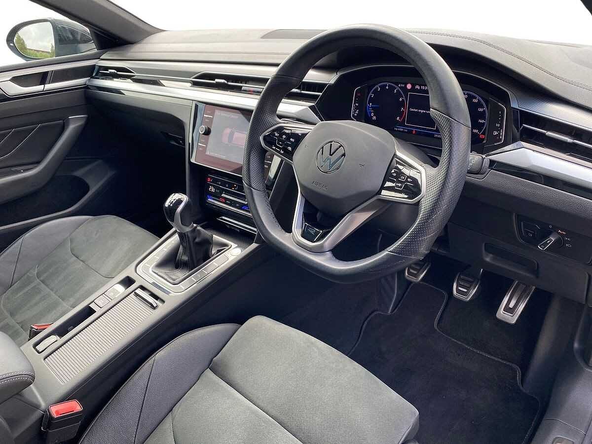Volkswagen Arteon Shooting Brake R-Line 1.5 TSI EVO 150PS 5 D