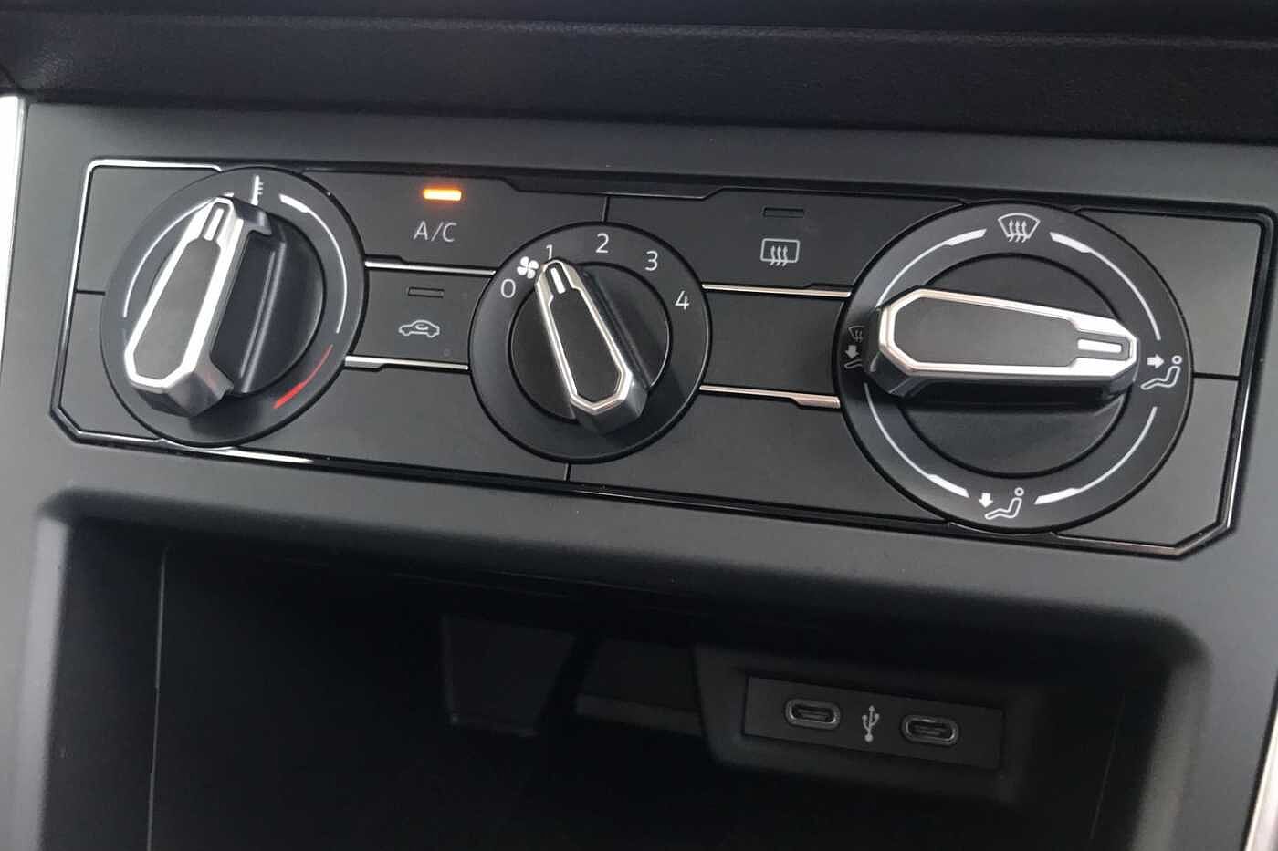 Volkswagen Polo Match 1.0 TSI 95PS 5-speed Manual 5 Door